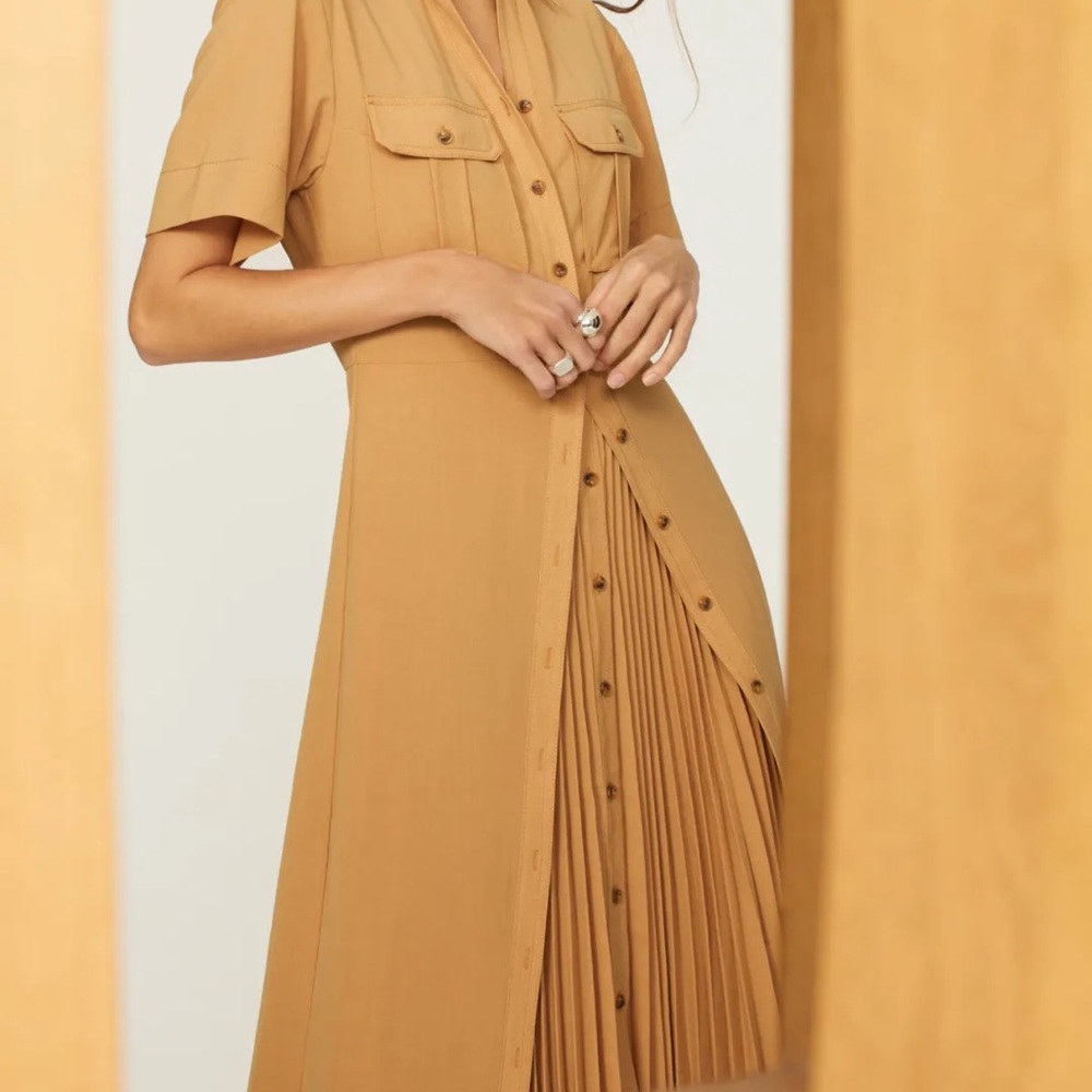 ALC FLORENCE PLEATED MIDI DRESS IN RAFFIA - Picture 2 of 4